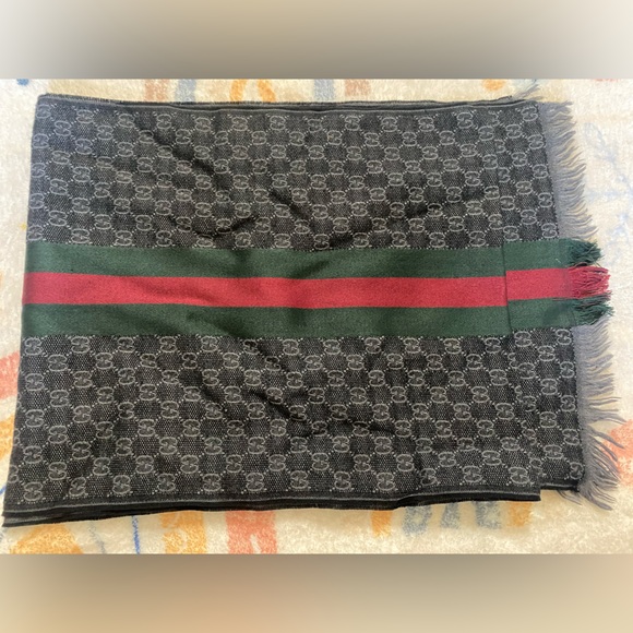 Gucci  Wool Silk GG Monogram Web Verbier Fringe Scarf Black - Picture 1 of 4